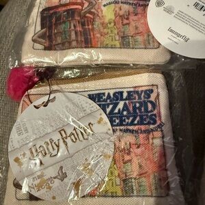 Loungefly Harry Potter Weasleys' Wizard Wheezes Wallet - Multicolor